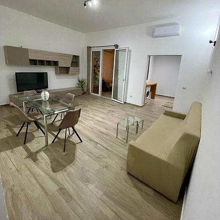 Cristina Home San Pietro Vernotico Luaran gambar