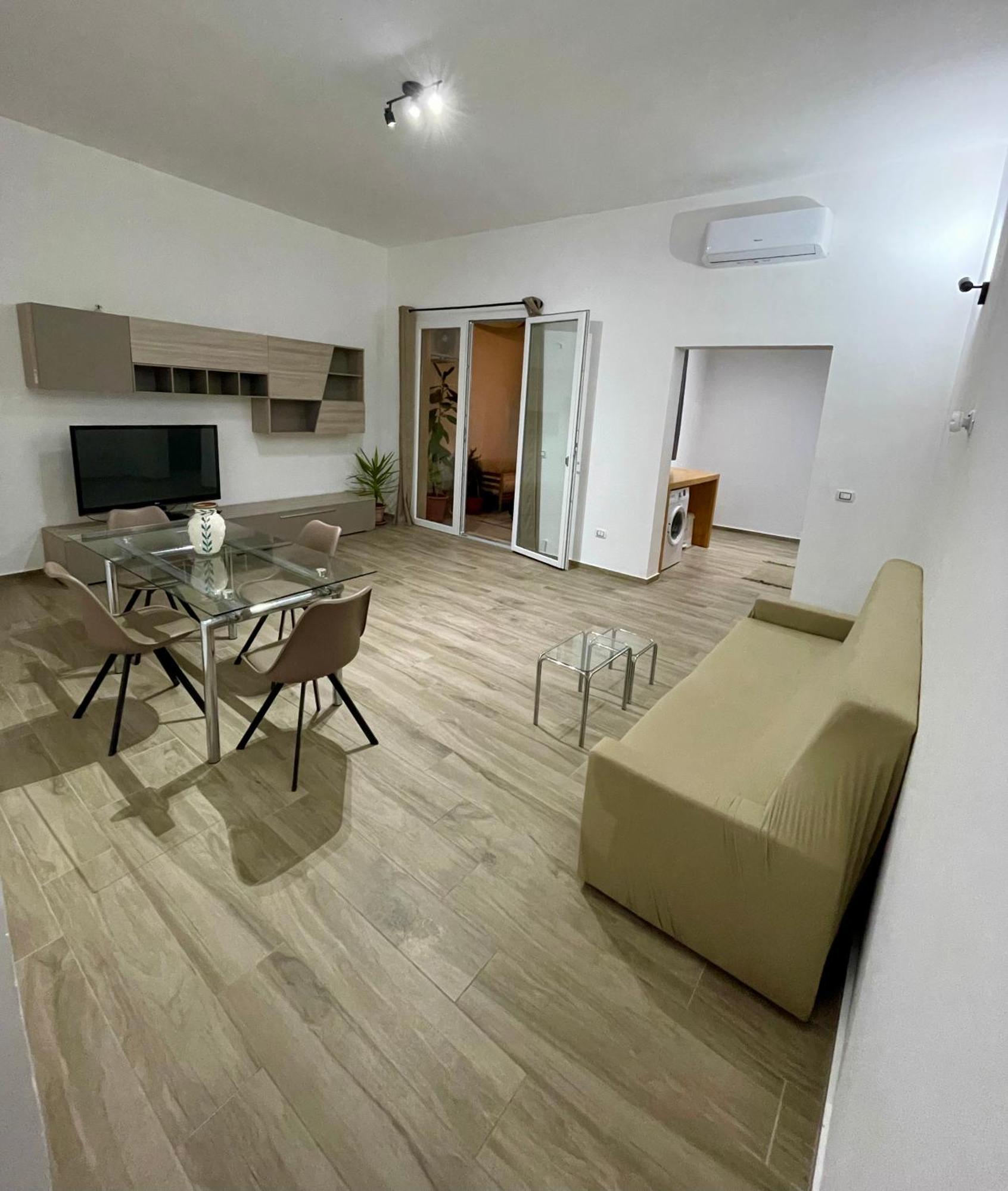 Cristina Home San Pietro Vernotico Luaran gambar