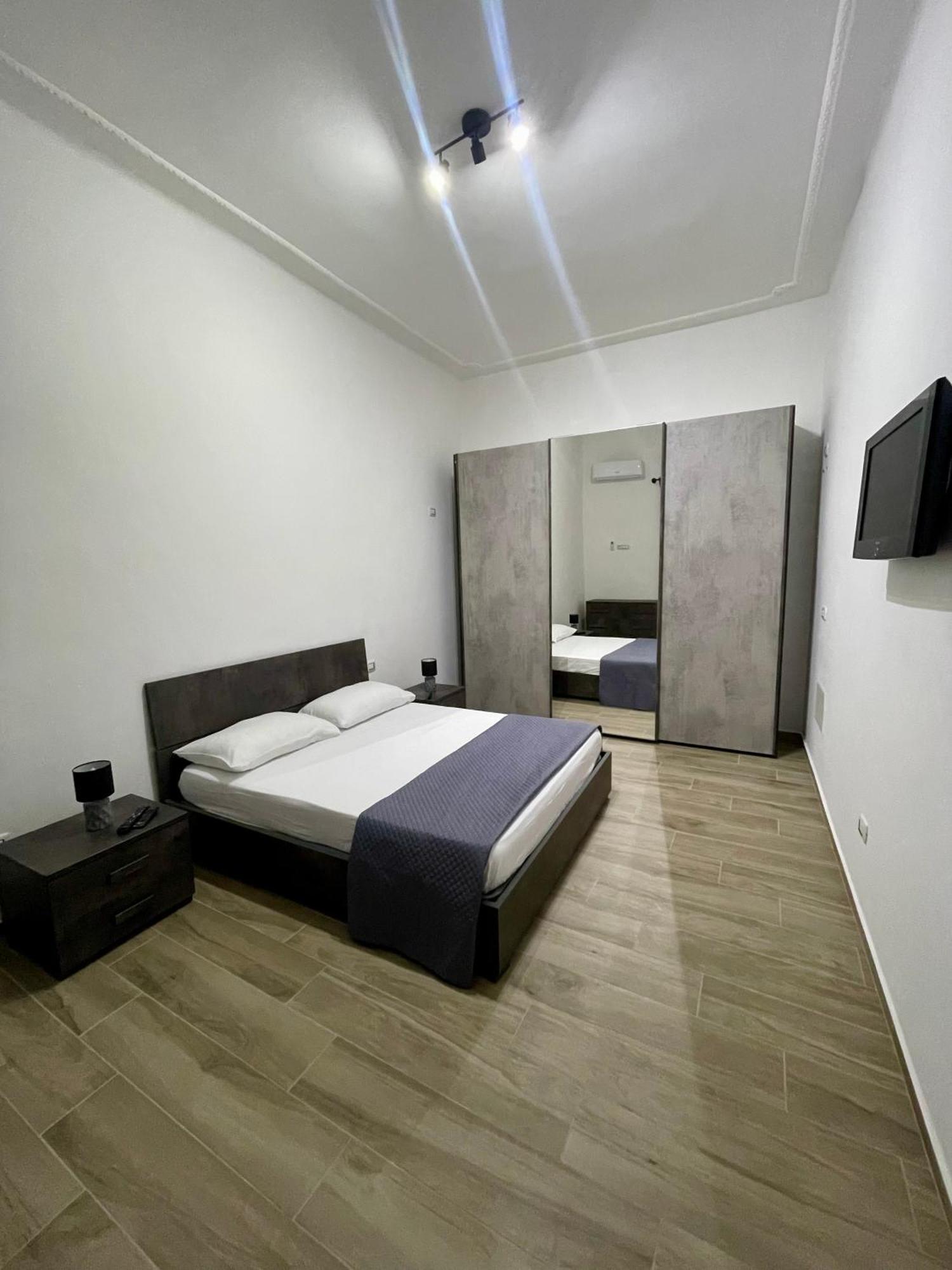Cristina Home San Pietro Vernotico Luaran gambar