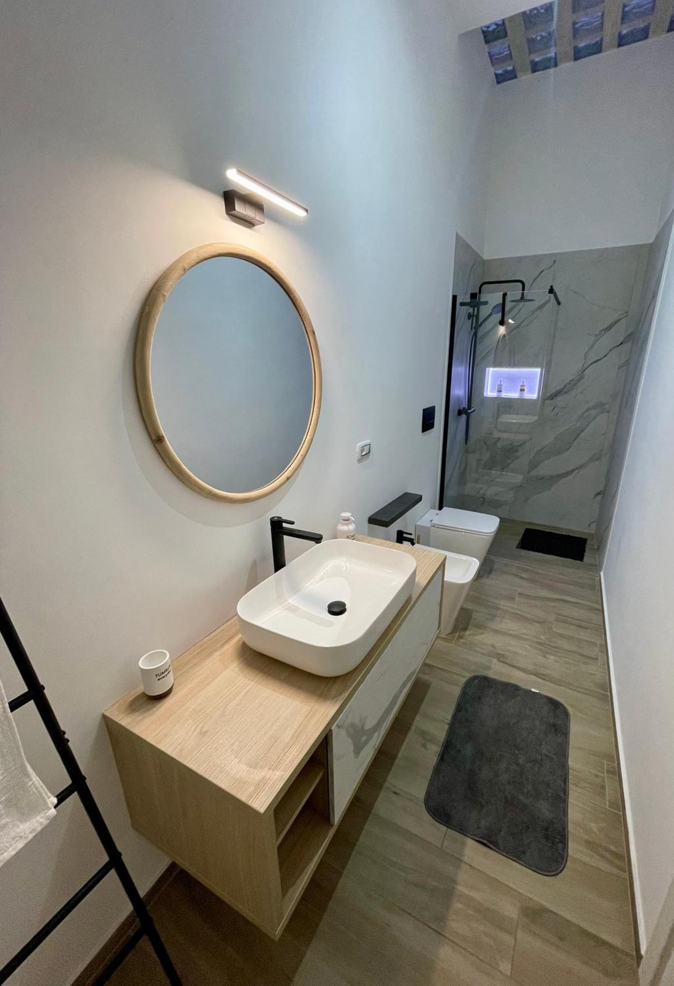 Cristina Home San Pietro Vernotico Luaran gambar