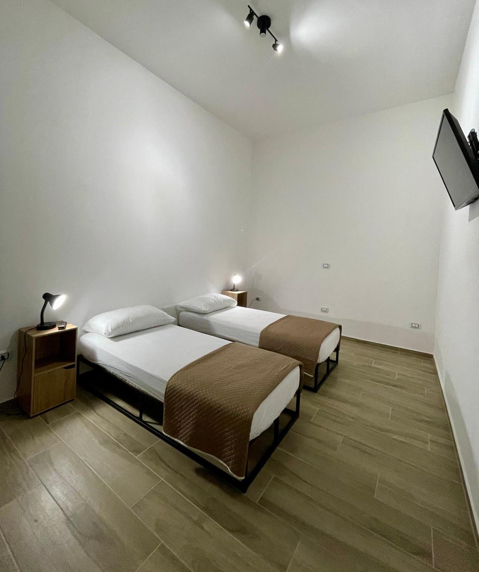 Cristina Home San Pietro Vernotico Luaran gambar